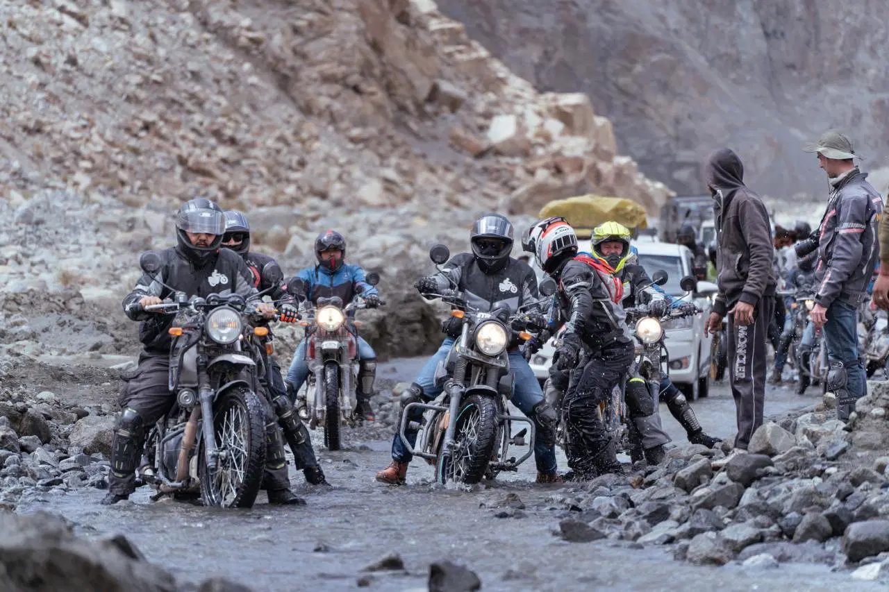 Complete Ladakh Bike Tour